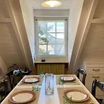 L'ormelet Apartment